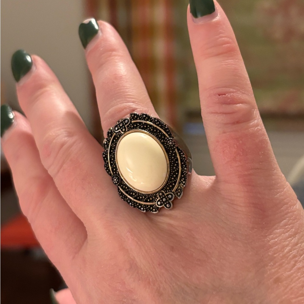Vintage cabochon silver ring size 8